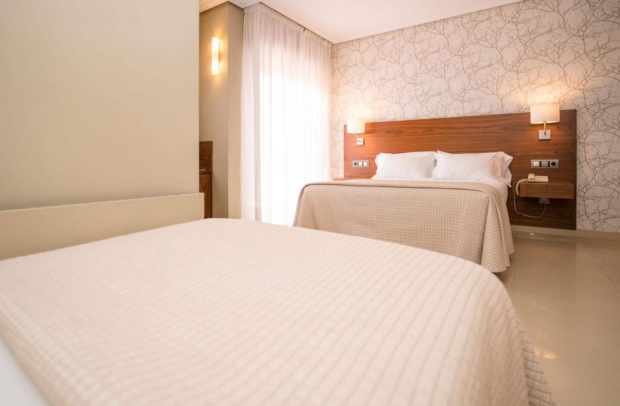 Hotel Piramide ปอร์โตโนโว ห้อง รูปภาพ