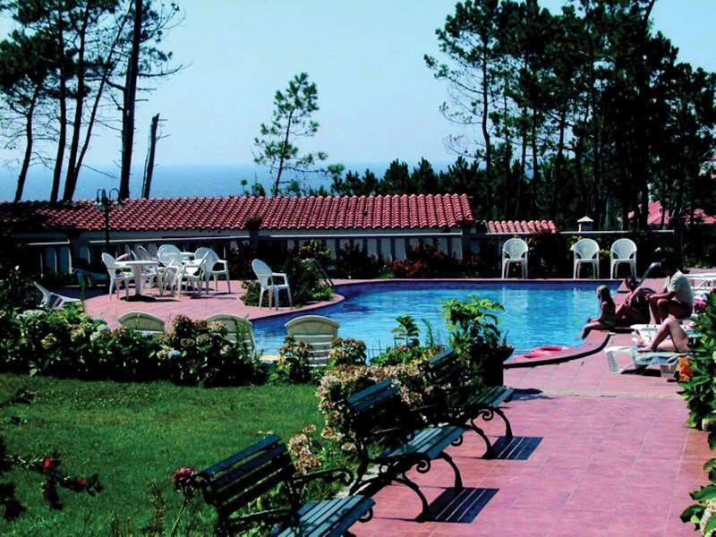 Hotel Piramide ปอร์โตโนโว ภายนอก รูปภาพ