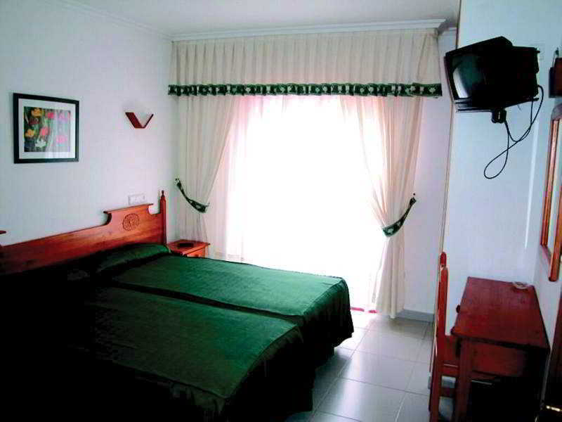 Hotel Piramide ปอร์โตโนโว ภายนอก รูปภาพ